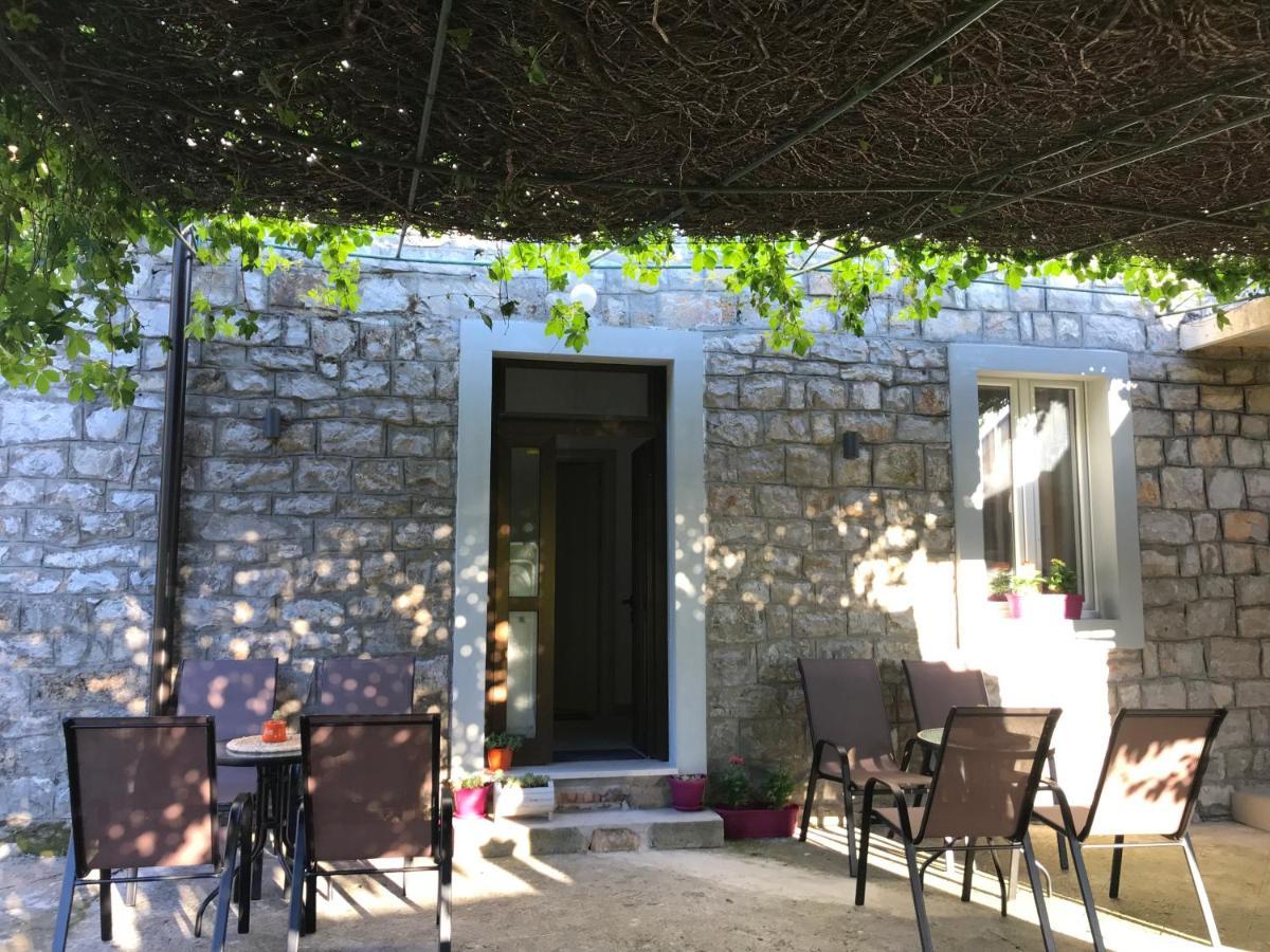 Etno Village Mihailovic Herceg Novi